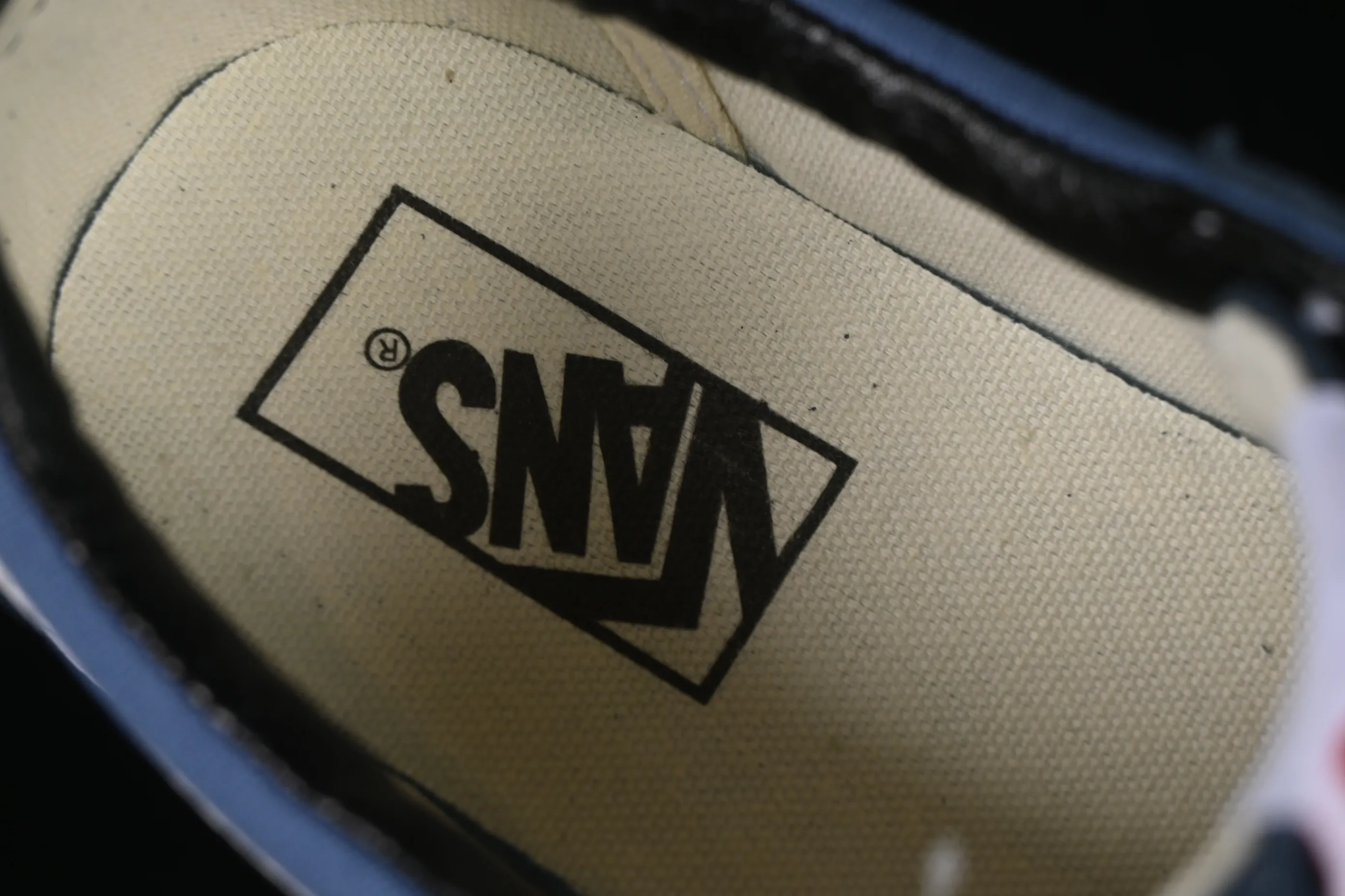 All categories Vans Vans series Vans Low Vans low-top Vans Knu-Skool high street American retro casual canvas skateboard shoes VN000CRPGRN